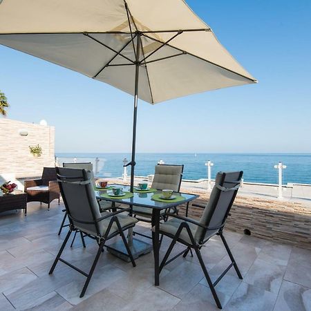 Seashore Bungalow Stunning Torremolinos Buitenkant foto
